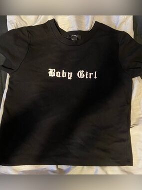 🖤Forever 21 “Baby Girl" tee